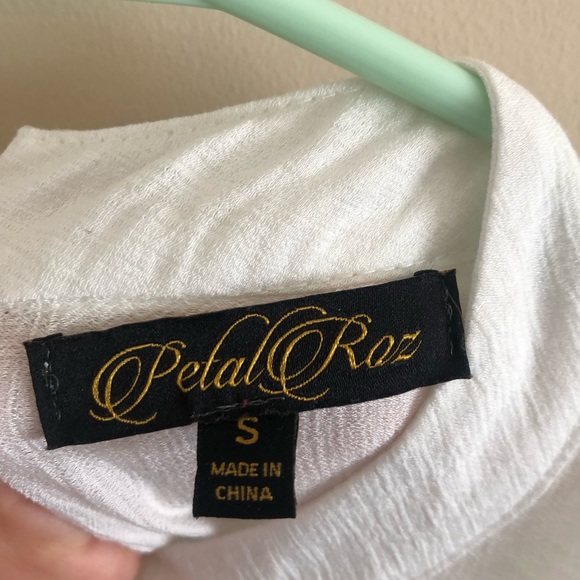 Dress - Picture 3 of 3